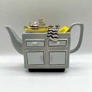 Vintage South-West Ceramics Ltd kitchen sink teapot